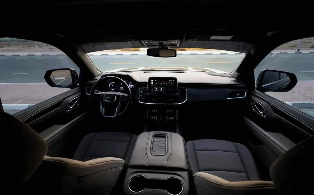 GMC YUKON - view 4