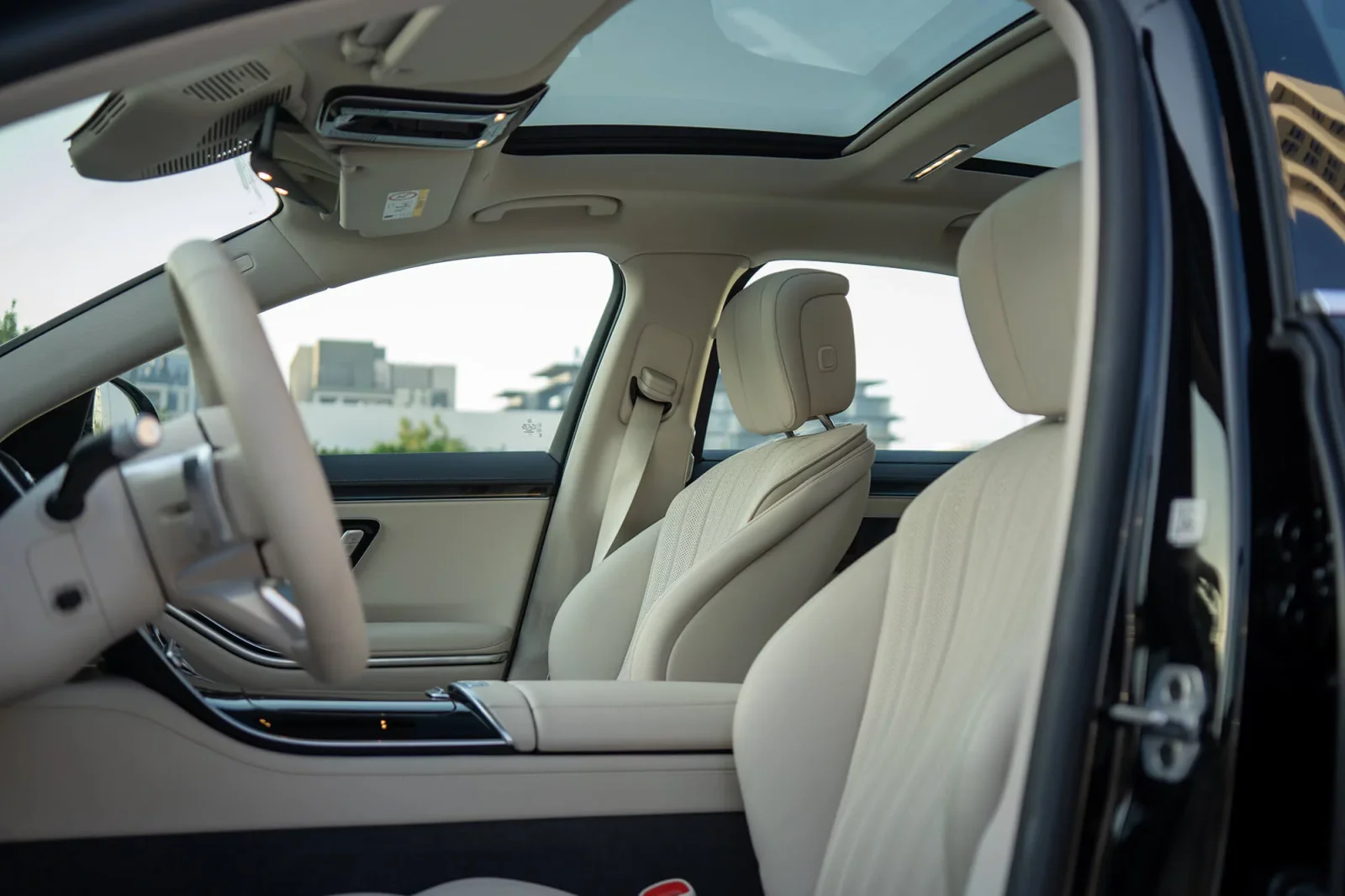 MERCEDES-BENZ S-CLASS - view 7