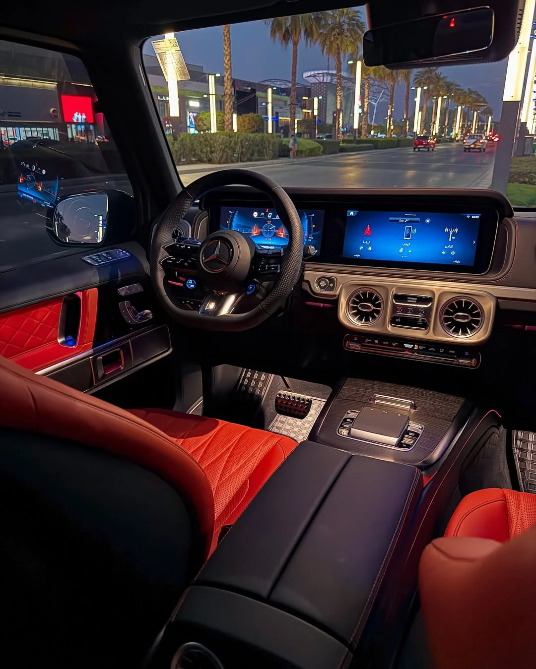 MERCEDES BRABUS G-WAGON - view 4