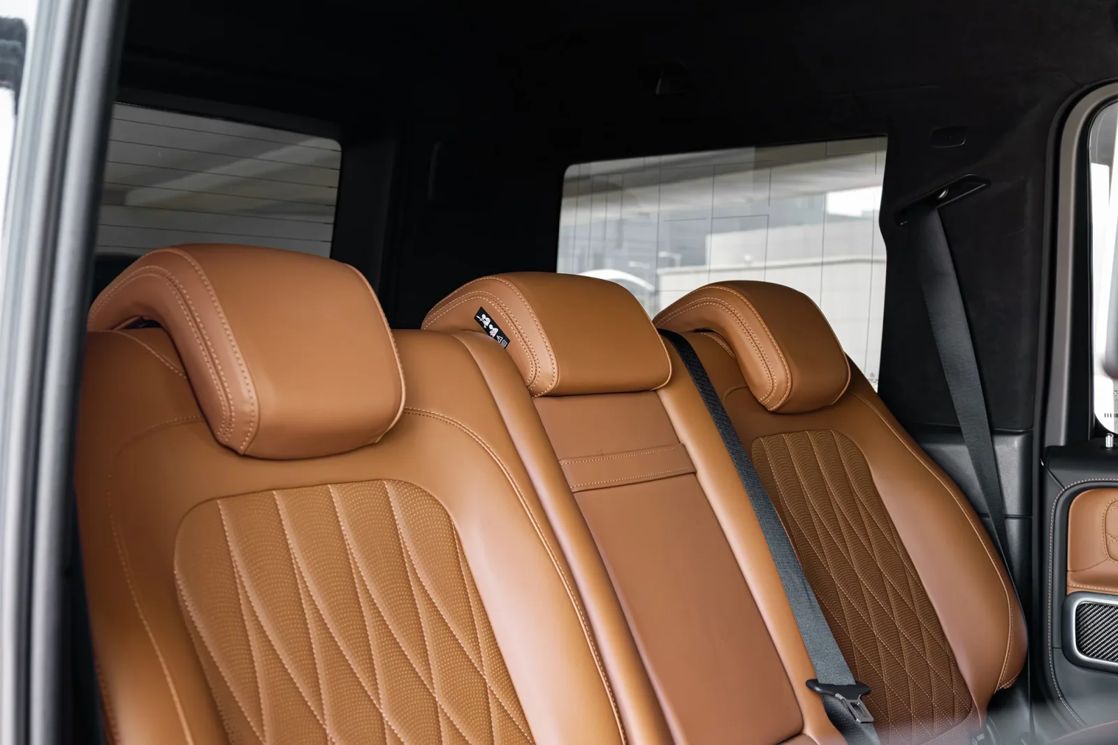 MERCEDES-BENZ G63 AMG - view 4
