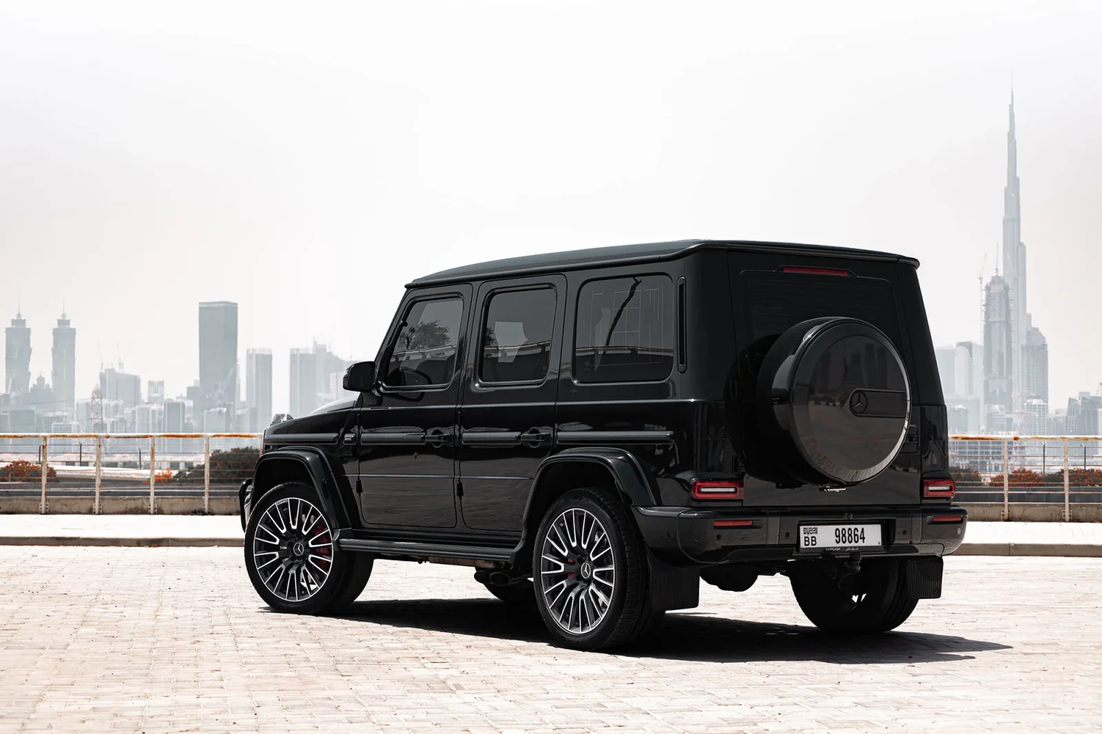 MERCEDES-BENZ G63 AMG - image 10