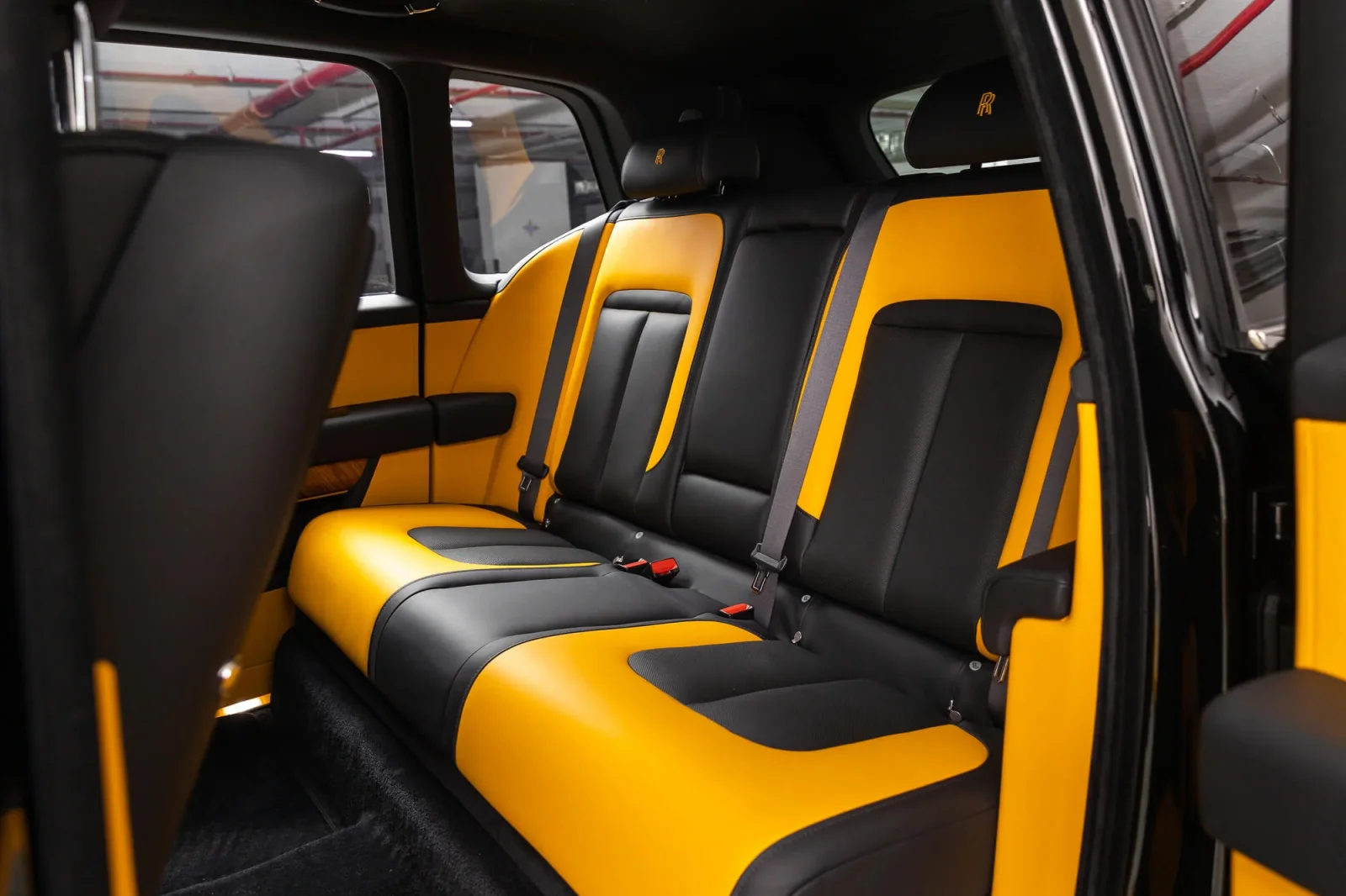 ROLLS-ROYCE CULLINAN - view 5