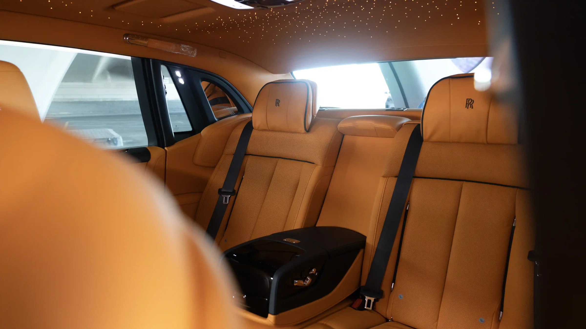 ROLLS-ROYCE PHANTOM - view 4