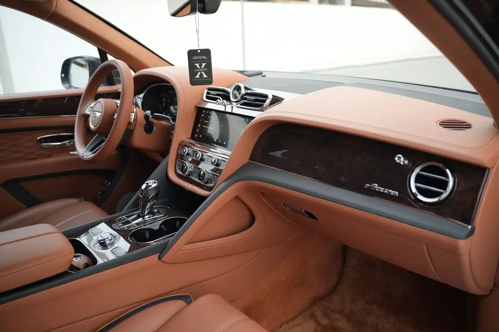 BENTLEY BENTAYGA - image 6